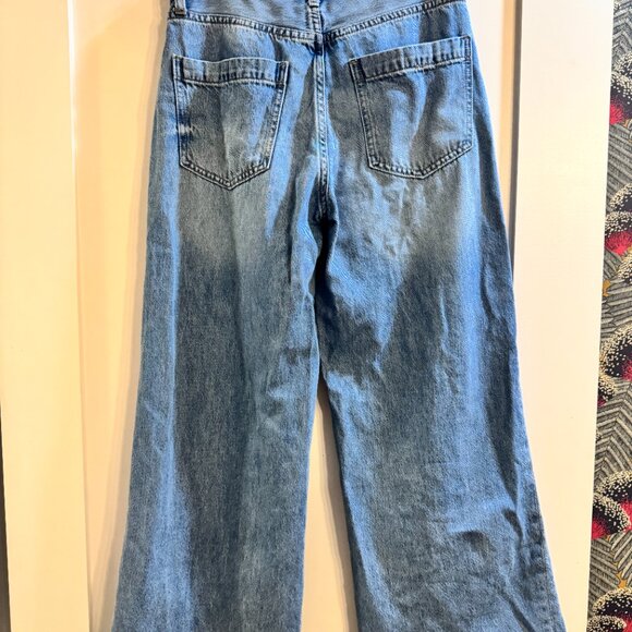 Pistola Flair Crop Jeans - Picture 2 of 3